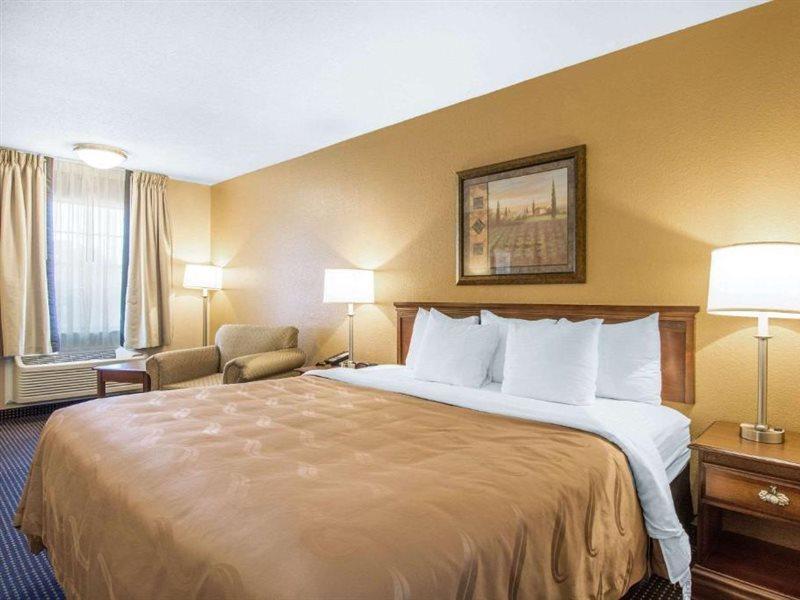 Quality Inn Arkadelphia - University Area Екстериор снимка