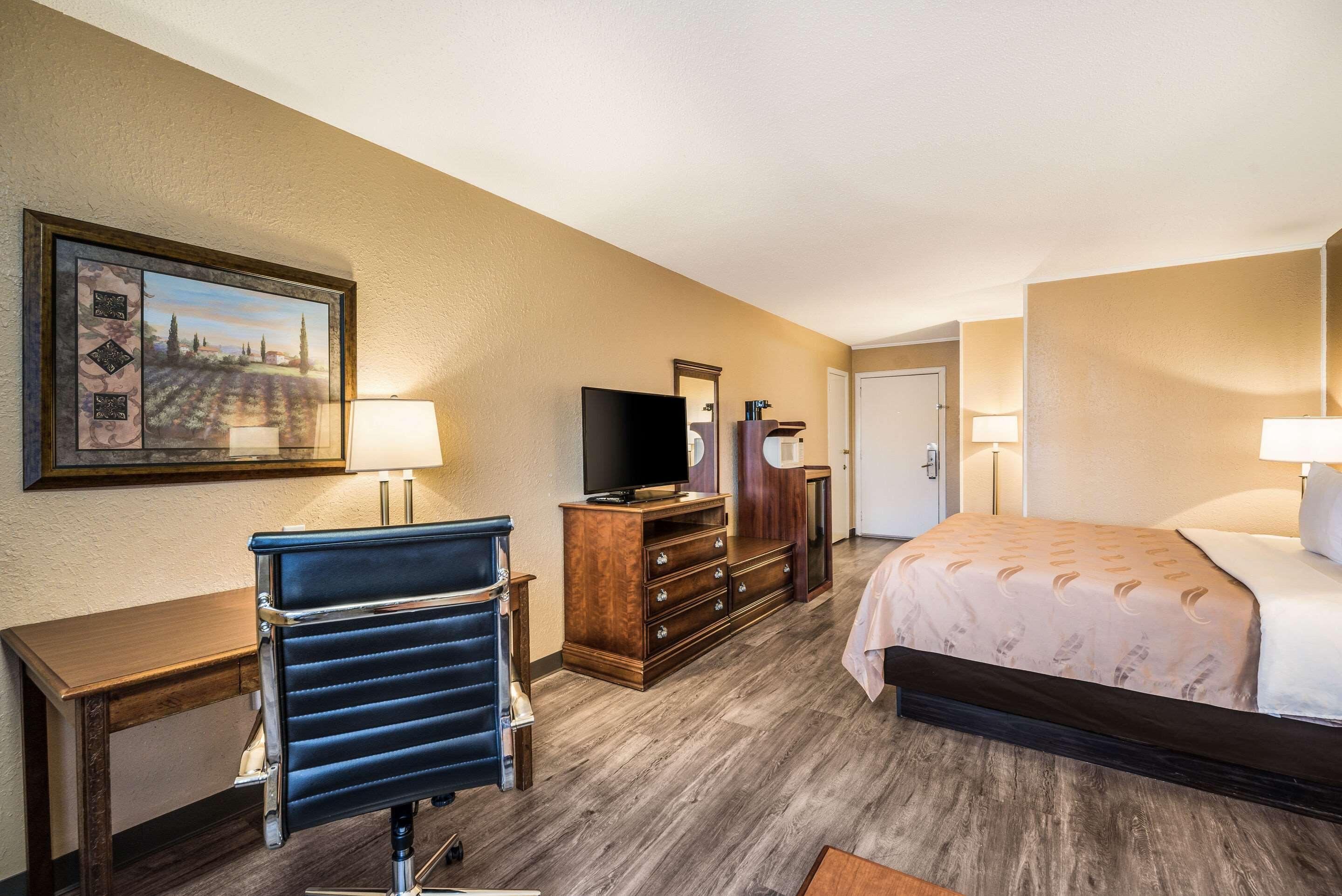 Quality Inn Arkadelphia - University Area Екстериор снимка