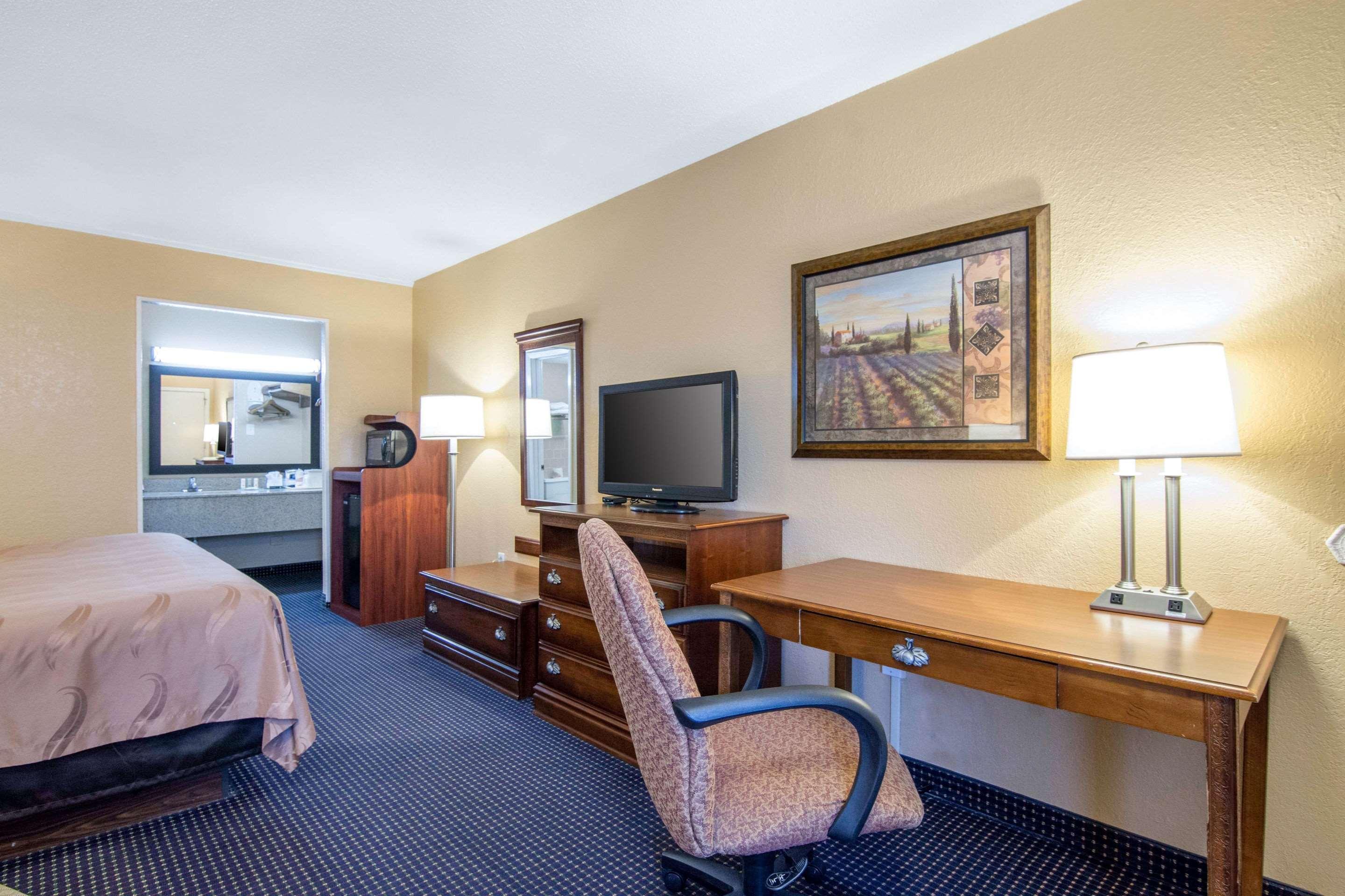 Quality Inn Arkadelphia - University Area Екстериор снимка